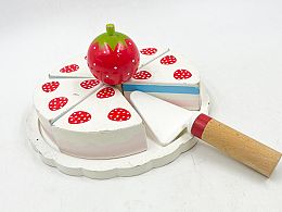 Масивна дървена торта