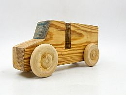 Масивен дървен голям камион