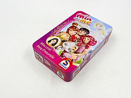 Игра Миа в метална кутия