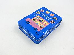 Игра автобуси с животни в мет кутия