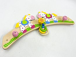 Масивна дървена закачалка кончета