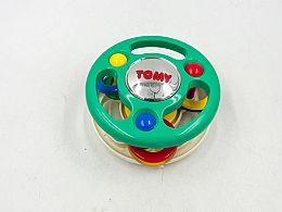 Дрънкалка писукаща Томи