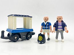 Playmobil човечета и вагон