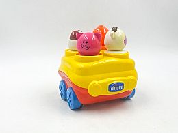 Chicco вагонче с животни