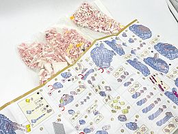 Конструктор в розово с книжка
