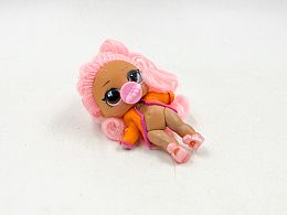 Кукличка Лол с розова коса