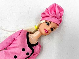 Кукла готвач в розово
