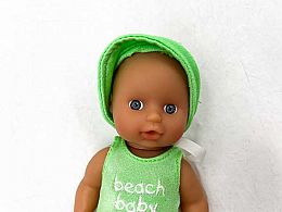 Бебе вс шапка в зелено