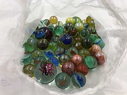 Стъклени топчета