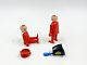 Playmobil човечета в червено